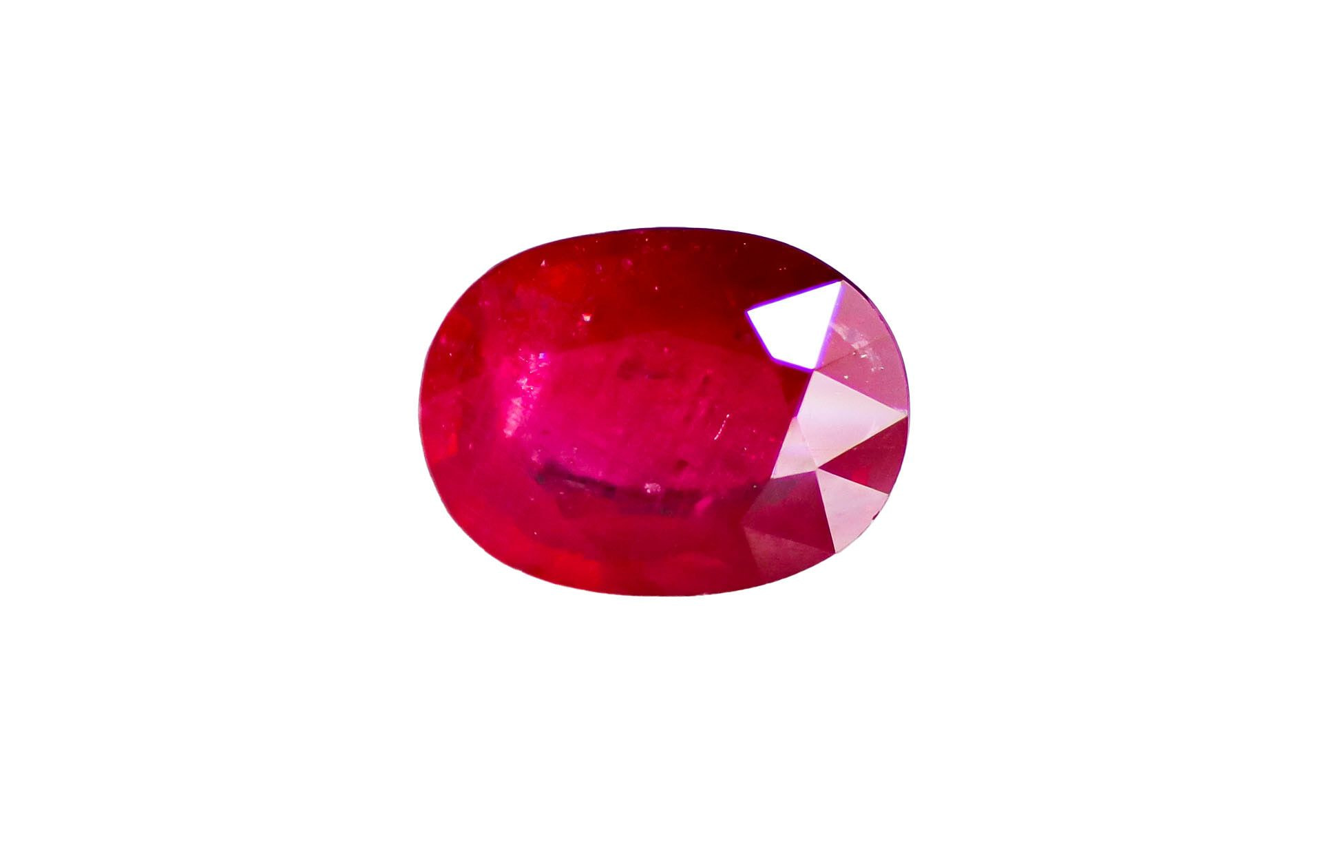 【SOLD OUT】天然ルビー 1.560ct [希少グリーンランド産ルビー]